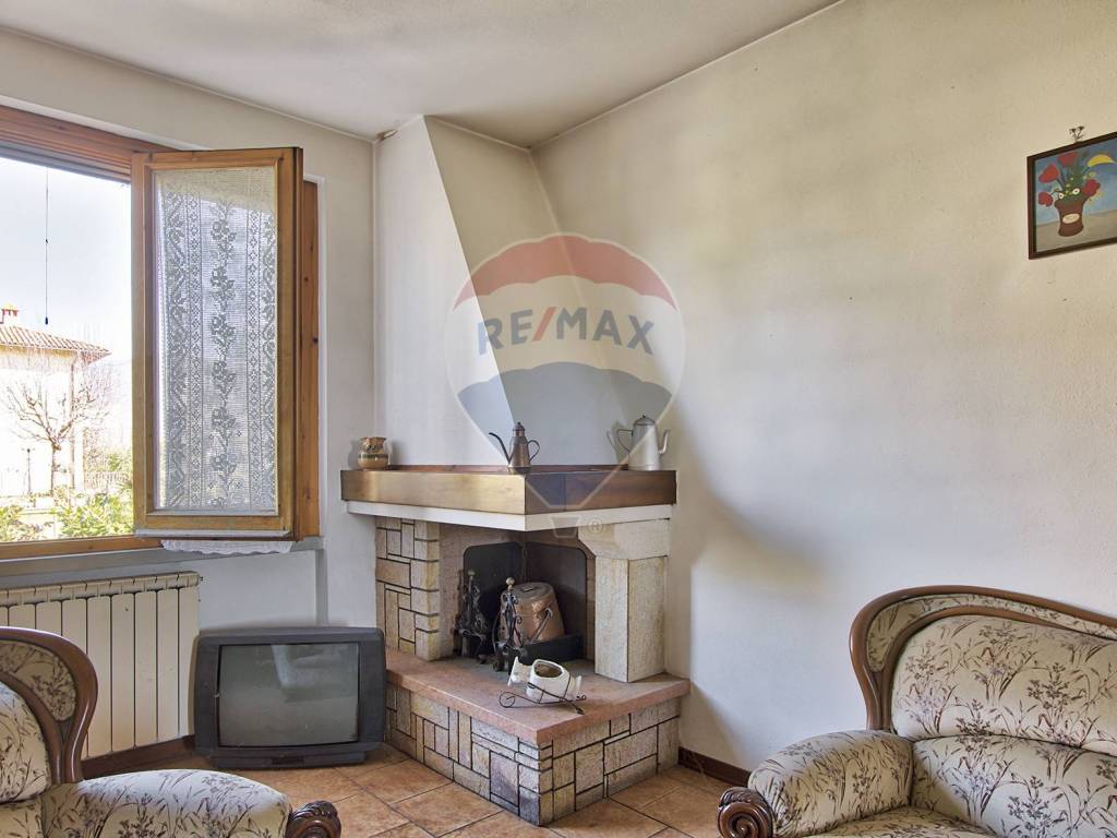 Casa indipendente a Terranuova bracciolini in VIA DELL'AIOLA - Foto 3