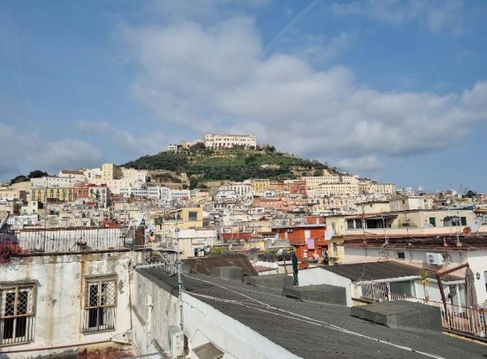 Attico / mansarda a Napoli in Vico Tre Re a Toledo - Foto 2