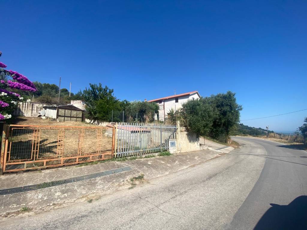 Villa a Silvi in Contrada Stagliano - Foto 2