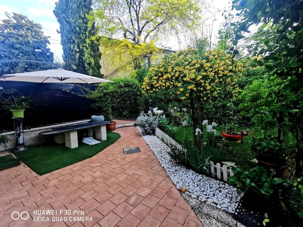 Villa a Verona in Via Brigata Regina, 9 - Foto 4