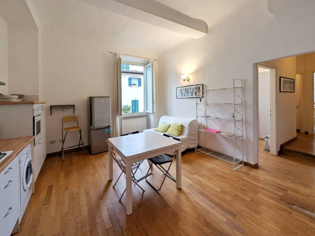 Appartamento a Firenze in Piazza Gaetano Salvemini - Foto 2