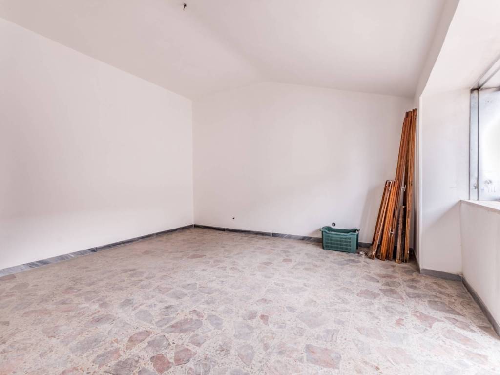 Appartamento a Norma in Via del Boschetto - Foto 4