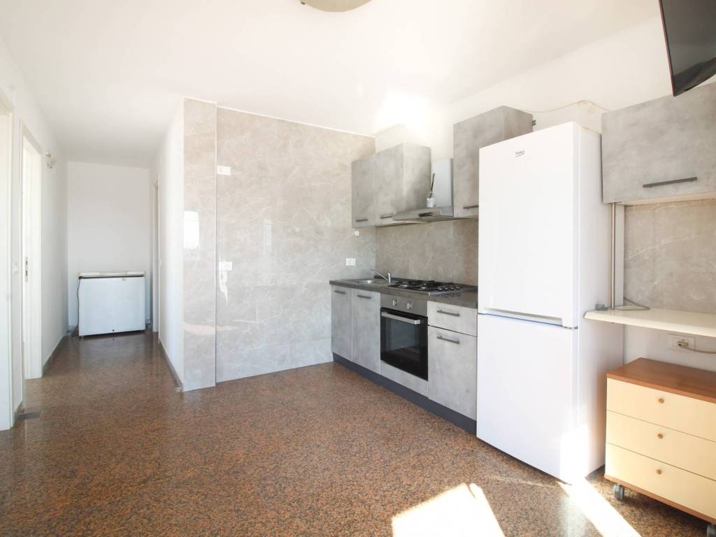 Appartamento a Martinsicuro in Via Del Lavoro, 4 - Foto 3