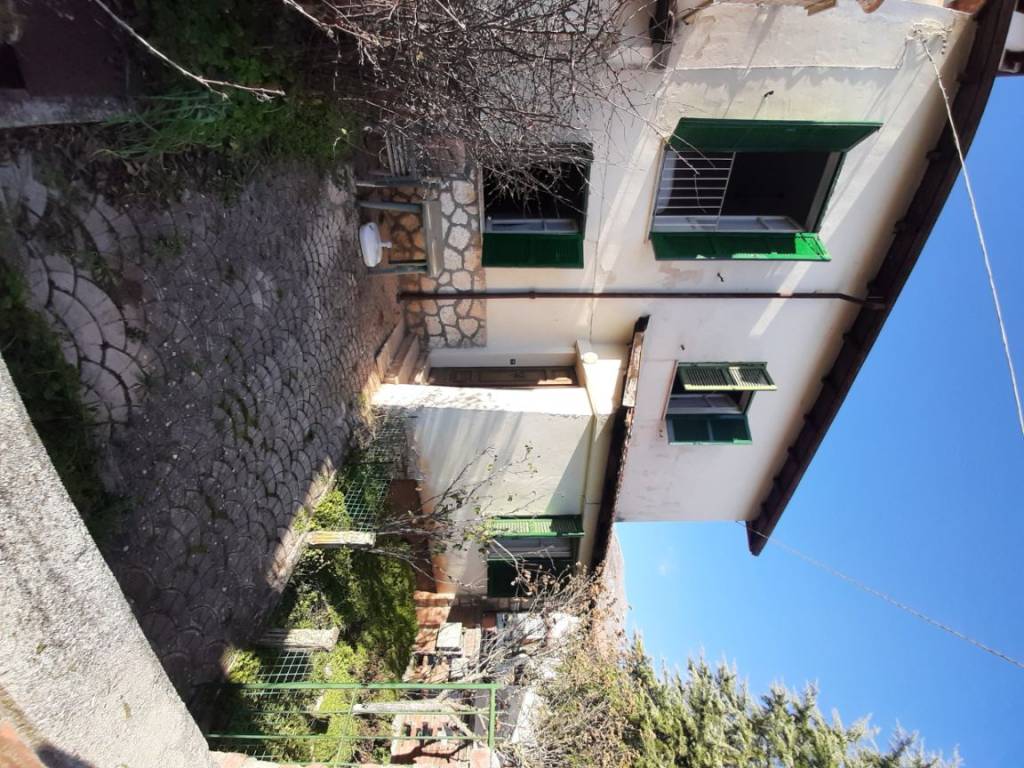 Rustico / casale a Avezzano in Via Giovanni Verga - Foto 2