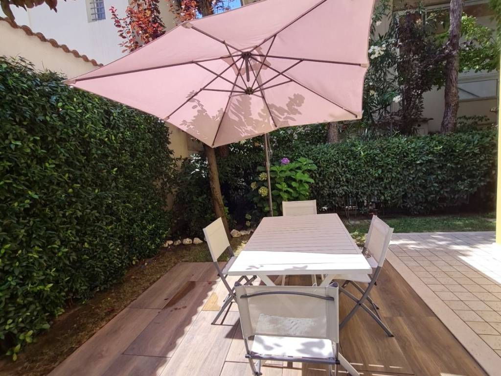Appartamento a Riccione in Viale Alfredo Catalani - Foto 5