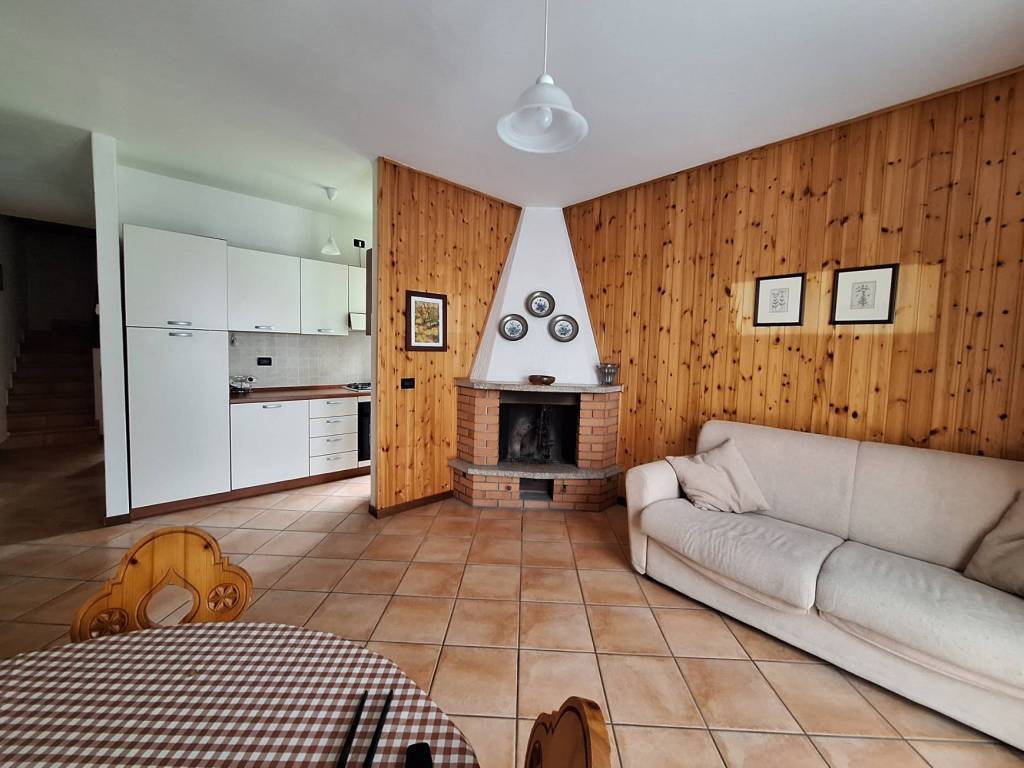 Appartamento a Borno in Via Rocca, 44 - Foto 4