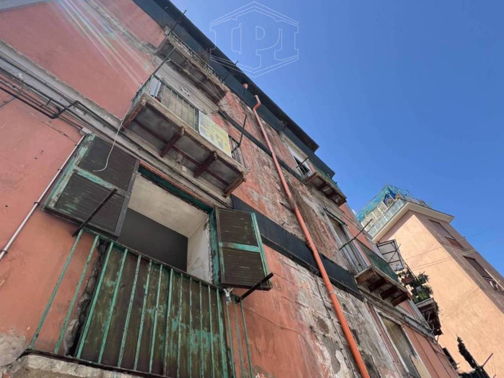 Palazzo / stabile a Napoli in Via Case Puntellate, 36 - Foto 4