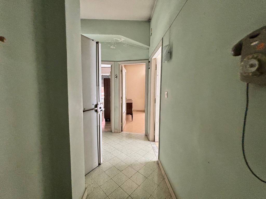 Appartamento a Salerno in Via Generale Giuseppe Natella, 7 - Foto 2