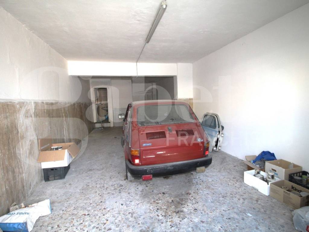 Box / garage a Arzano in via Parisi, 23 - Foto 4