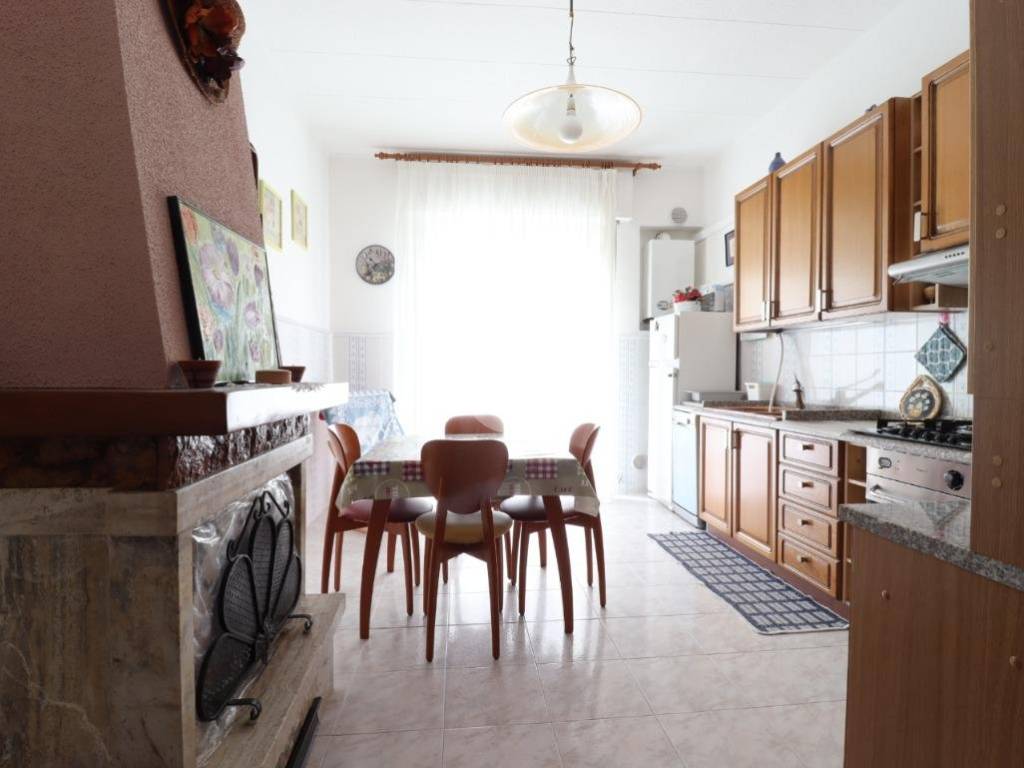 Appartamento a Silvi in Via Michelangelo Buonarroti, 6 - Foto 2