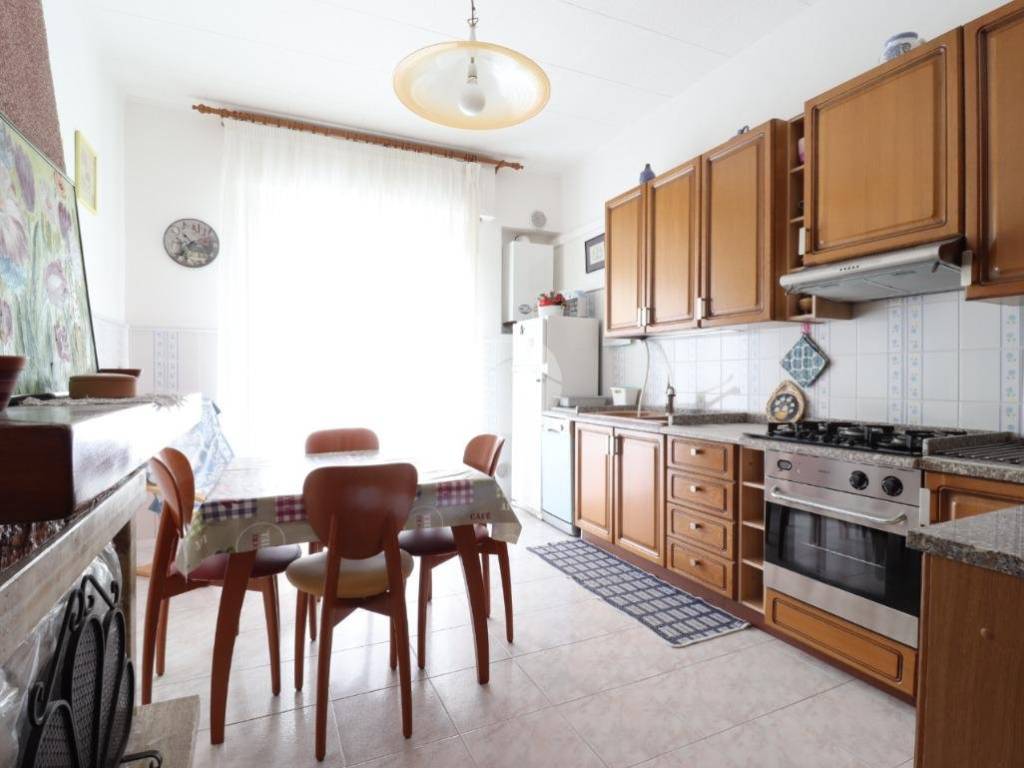 Appartamento a Silvi in Via Michelangelo Buonarroti, 6 - Foto 4