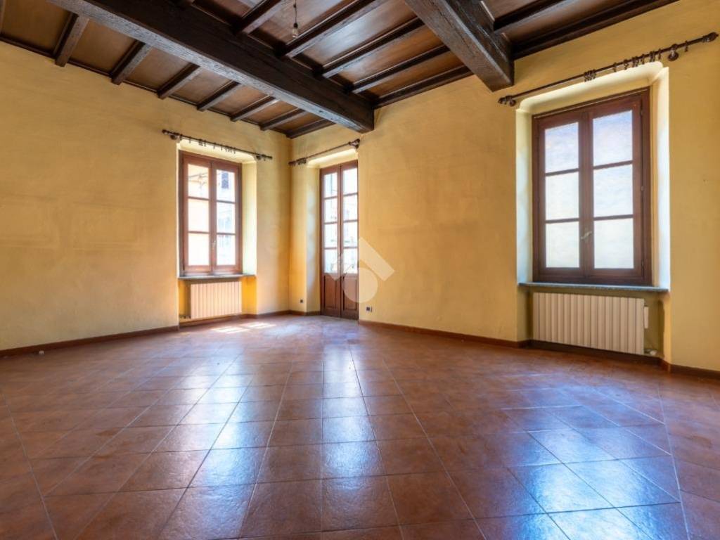 Appartamento a Saluzzo in Via palazzo di città, 35 - Foto 3