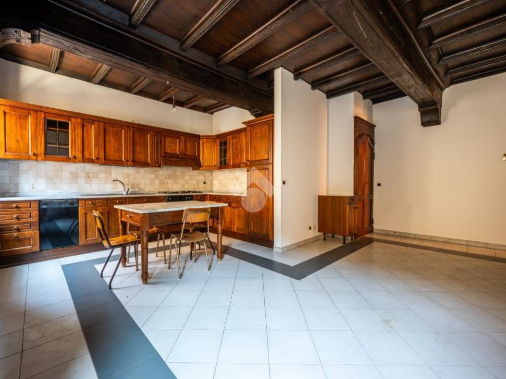 Appartamento a Saluzzo in Via palazzo di città, 35 - Foto 5