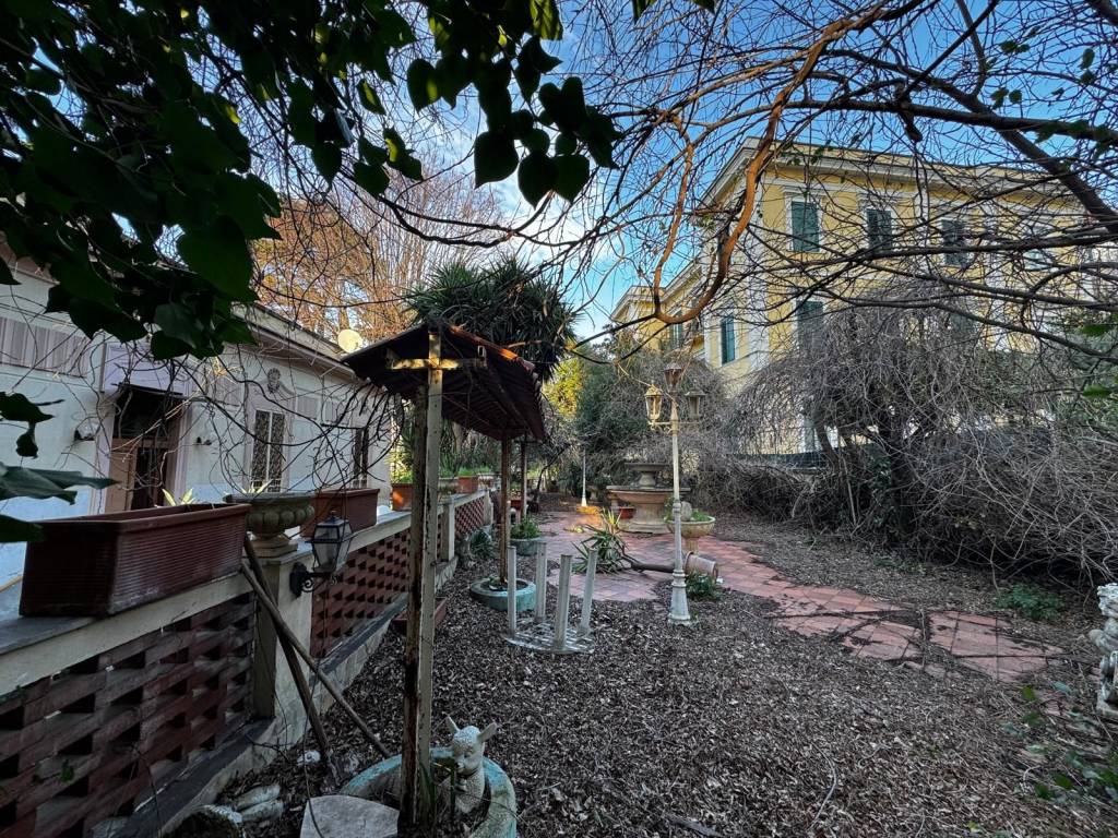 Villa a Napoli in Via Giuseppe Bonito - Foto 3