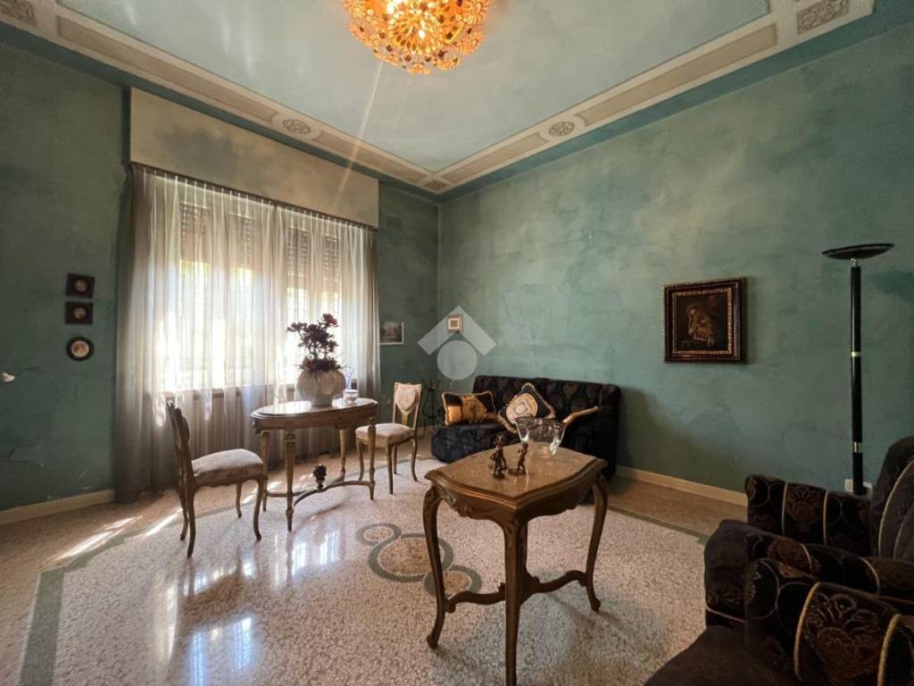 Villa a Verolanuova in Viale Guglielmo Marconi, 23 - Foto 3