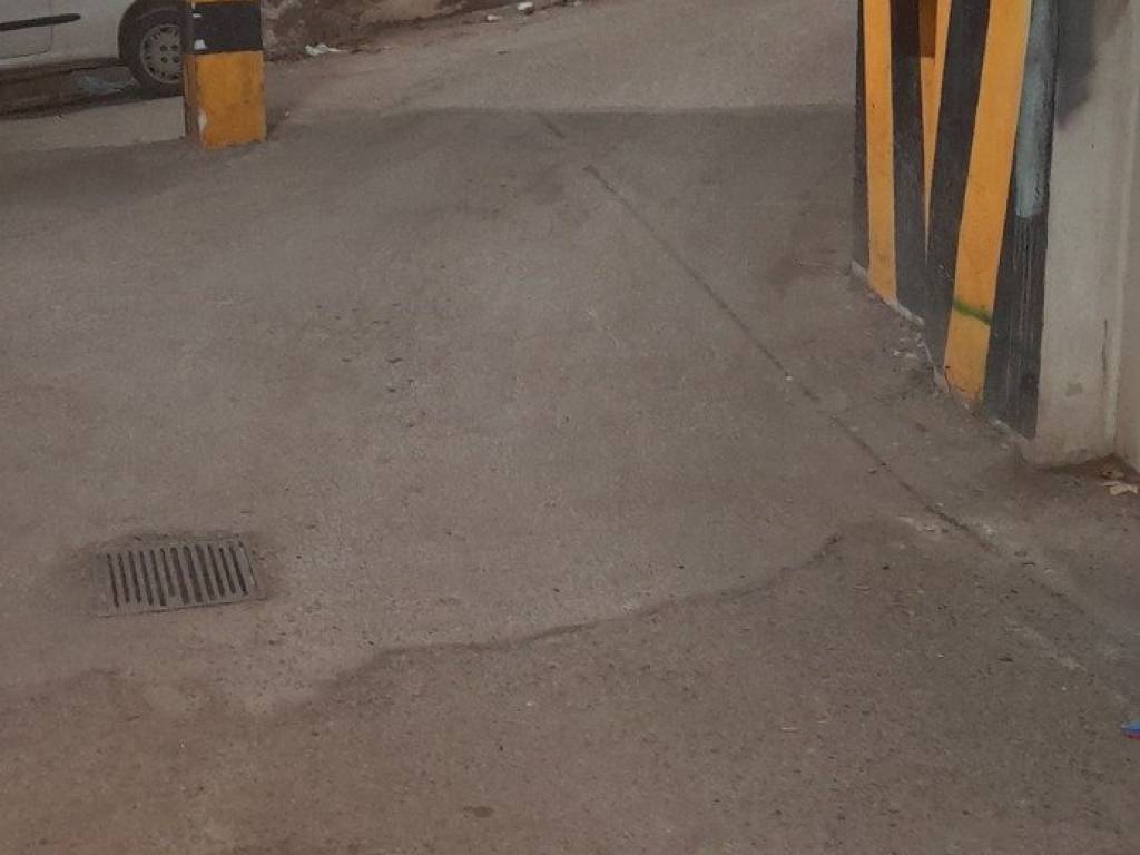 Box / garage a Avellino in Via Aurelio Covotti - Foto 4
