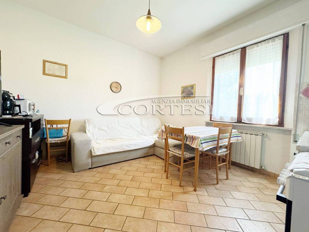 Appartamento a Mondolfo in Via Pergolese, 118 - Foto 2