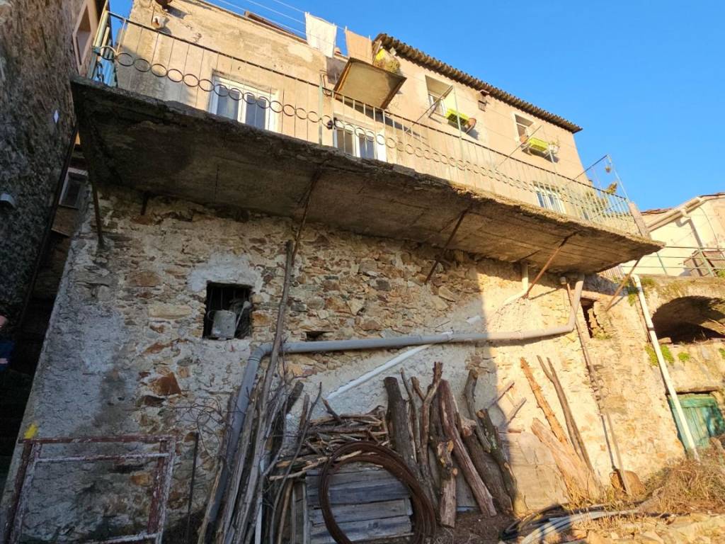 Appartamento a Vezzi portio in Via Campei - Foto 2