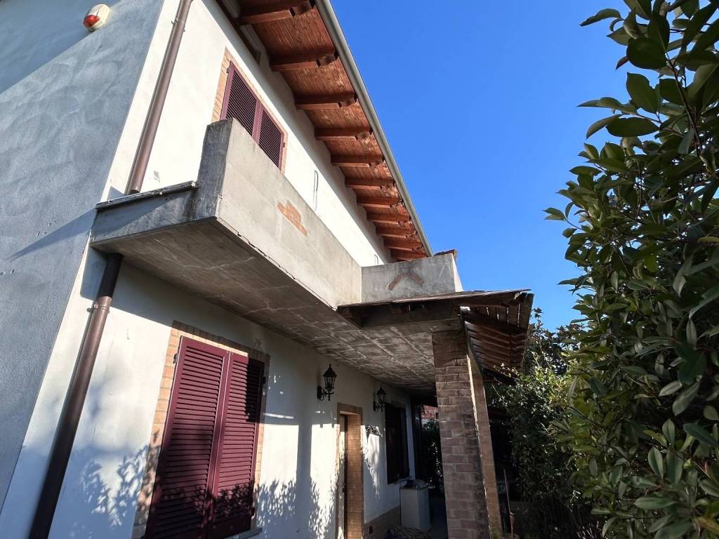 Villa a Alessandria in Via Piacenza, 7 - Foto 3