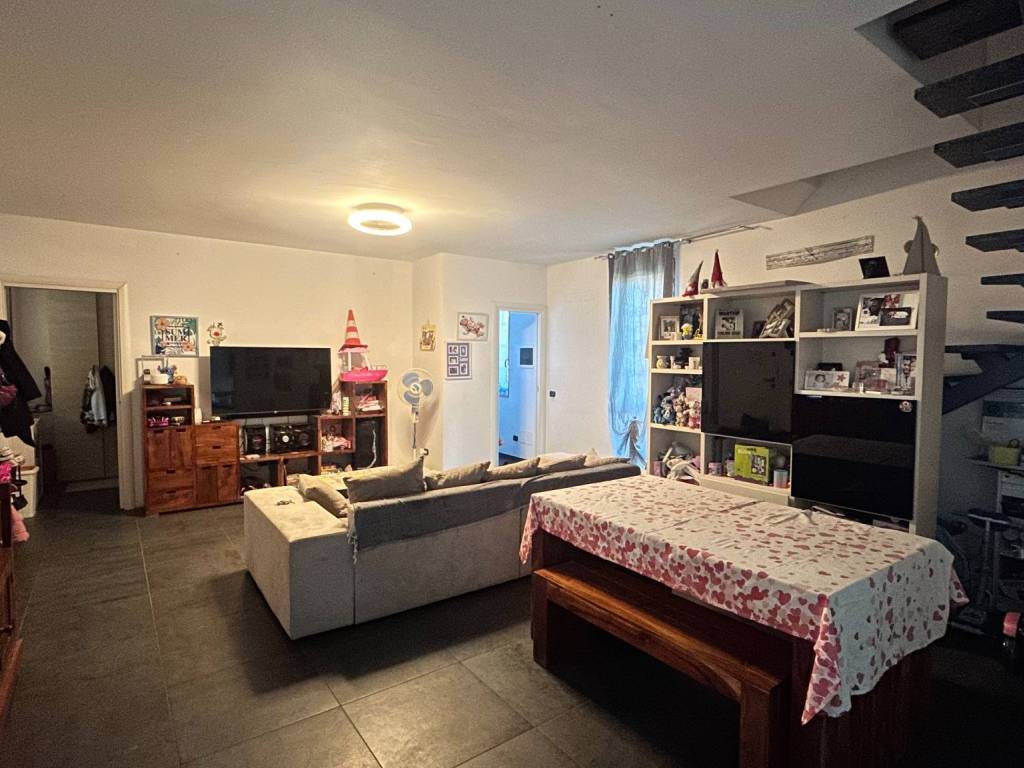 Villa a Alessandria in Via Piacenza, 7 - Foto 4