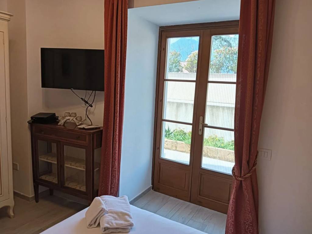 Appartamento a Tovo san giacomo in Via Briffi - Foto 4