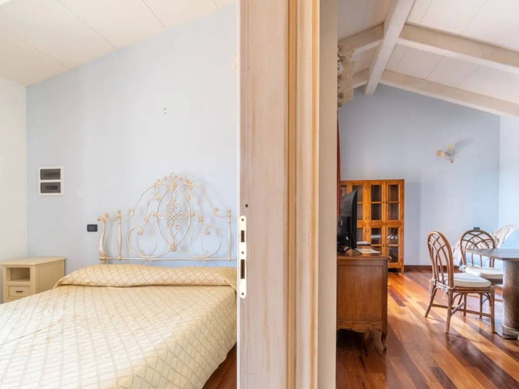 Villa a Tovo san giacomo in Via Briffi - Foto 2