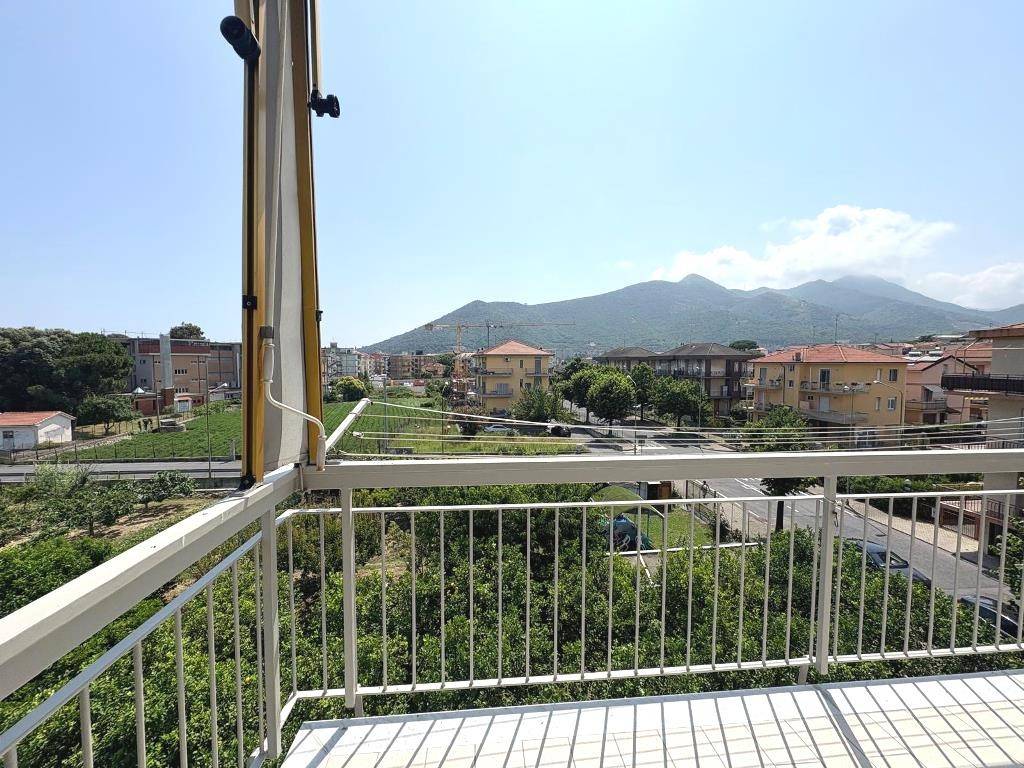 Appartamento a Borghetto santo spirito in Via Prigliani - Foto 2