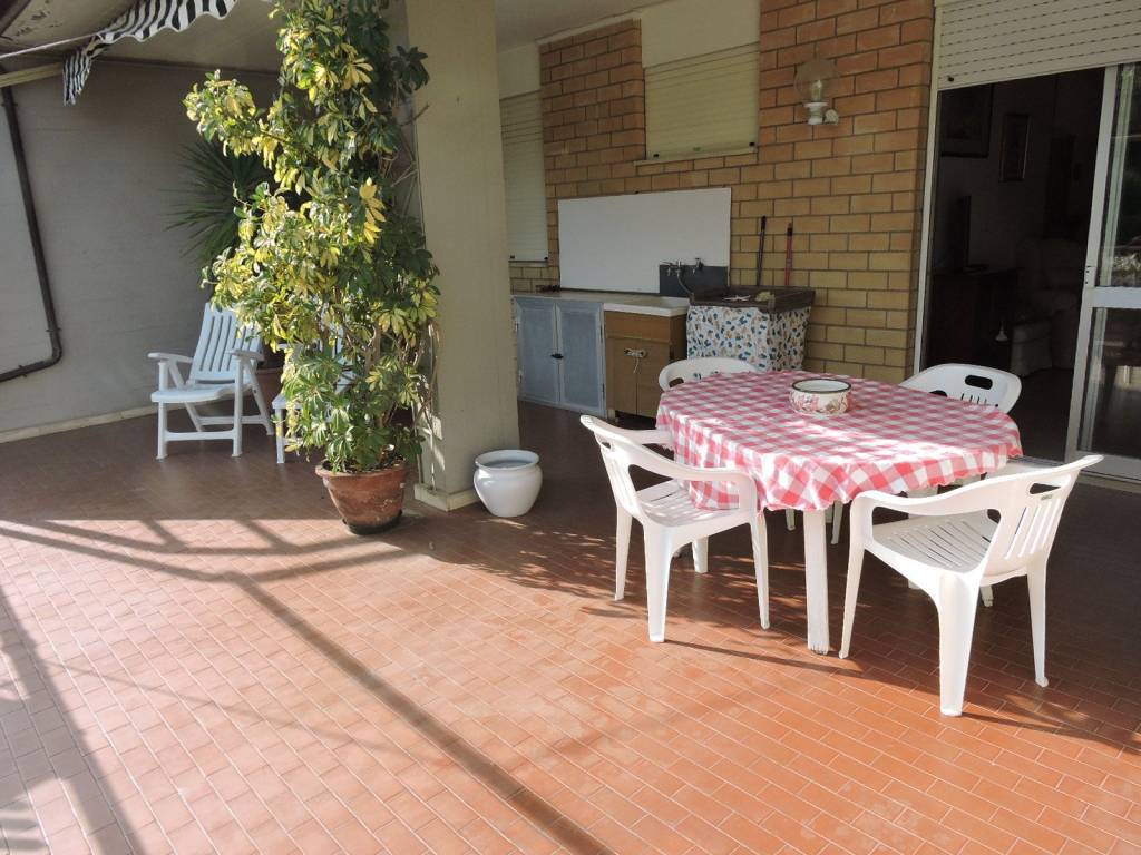 Appartamento a Follonica in Via dei Pini - Foto 5
