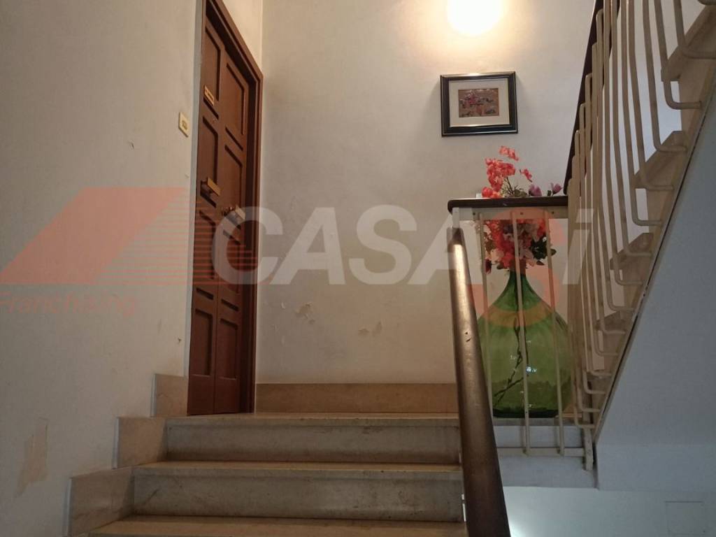 Appartamento a Maglie in Via Giuseppe Mangionello - Foto 2