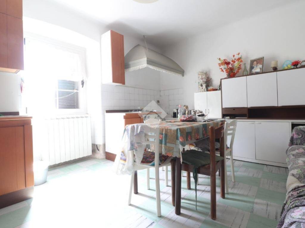 Appartamento a Trieste in Via dei Baiardi, 3 - Foto 2