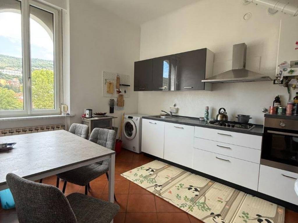 Appartamento a Trieste in Via Giulio Solitro, 13 - Foto 5