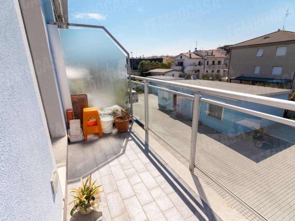 Appartamento a Civitanova marche in Via Martiri di Belfiore, 147 - Foto 2