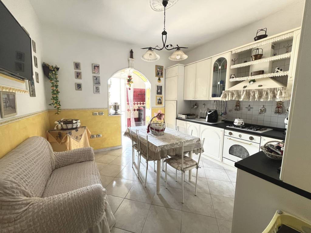 Appartamento a Fondi in Via Appia Lato Itri, 222 - Foto 3