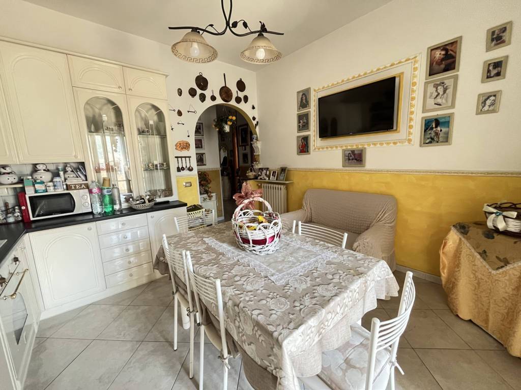 Appartamento a Fondi in Via Appia Lato Itri, 222 - Foto 4