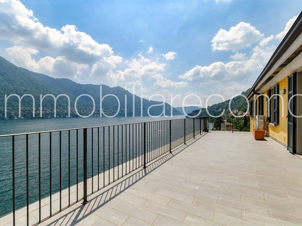 Appartamento a Moltrasio in Via Besana - Foto 2
