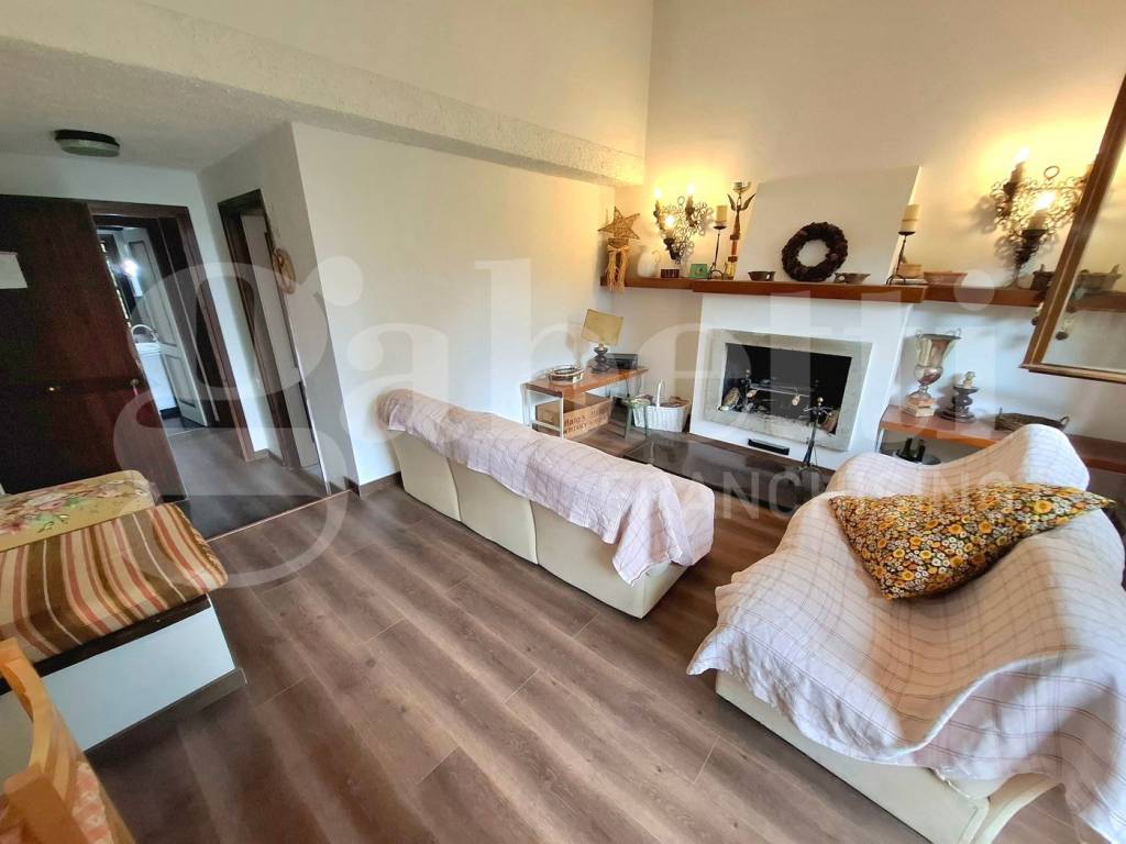 Appartamento a Rocca di cambio in Via Santa Lucia, 51 - Foto 5