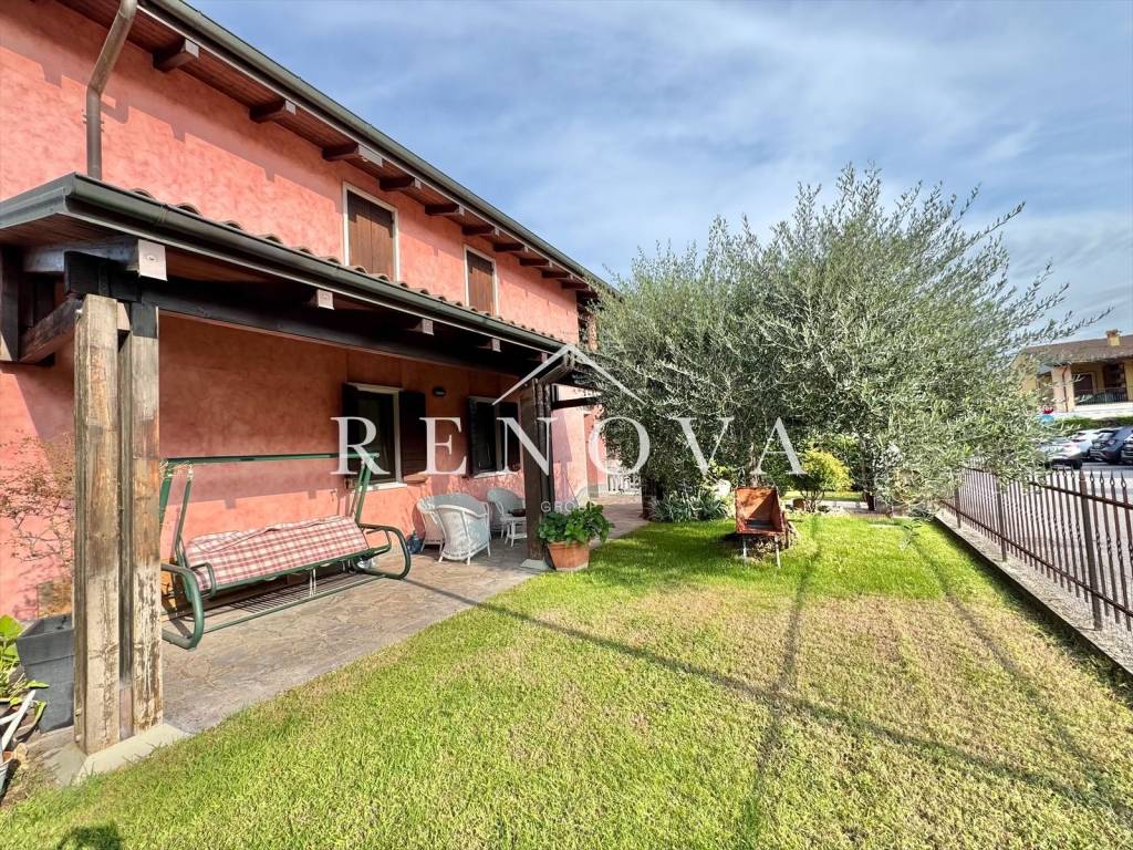 Villa a Cavaion veronese in Via Porto - Foto 2