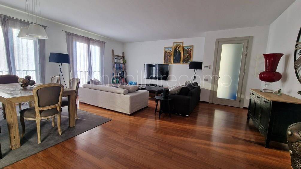 Appartamento a Como in Via Torno, 18 - Foto 2