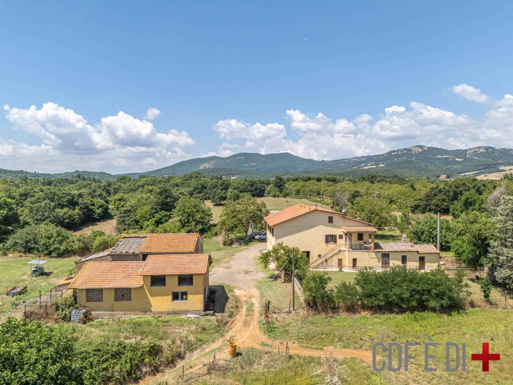 Rustico / casale a Sorano in Via Castell'Ottieri - Foto 2