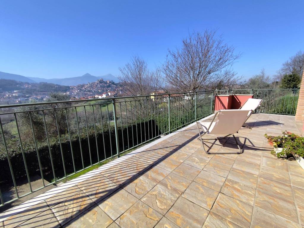 Villa a Ceccano in Via Colle Antico, 34 - Foto 4