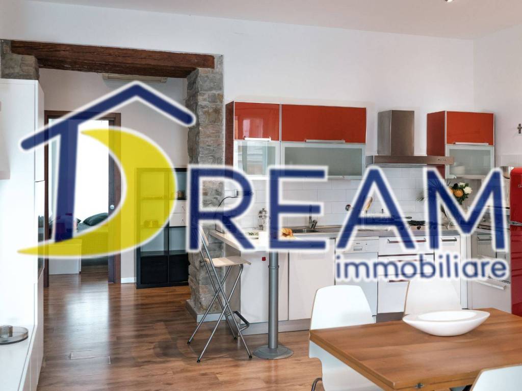 Appartamento a Trieste in Via Giuseppe Caprin, 10 - Foto 2