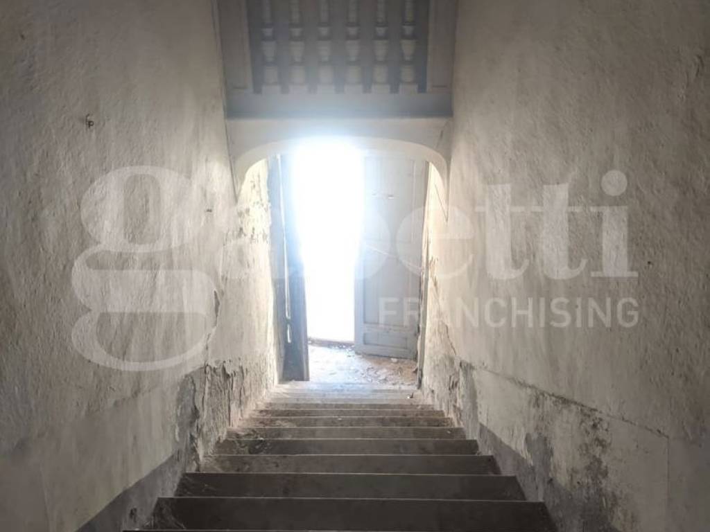 Casa indipendente a Oristano in VIA PARPAGLIA , 24 - Foto 4