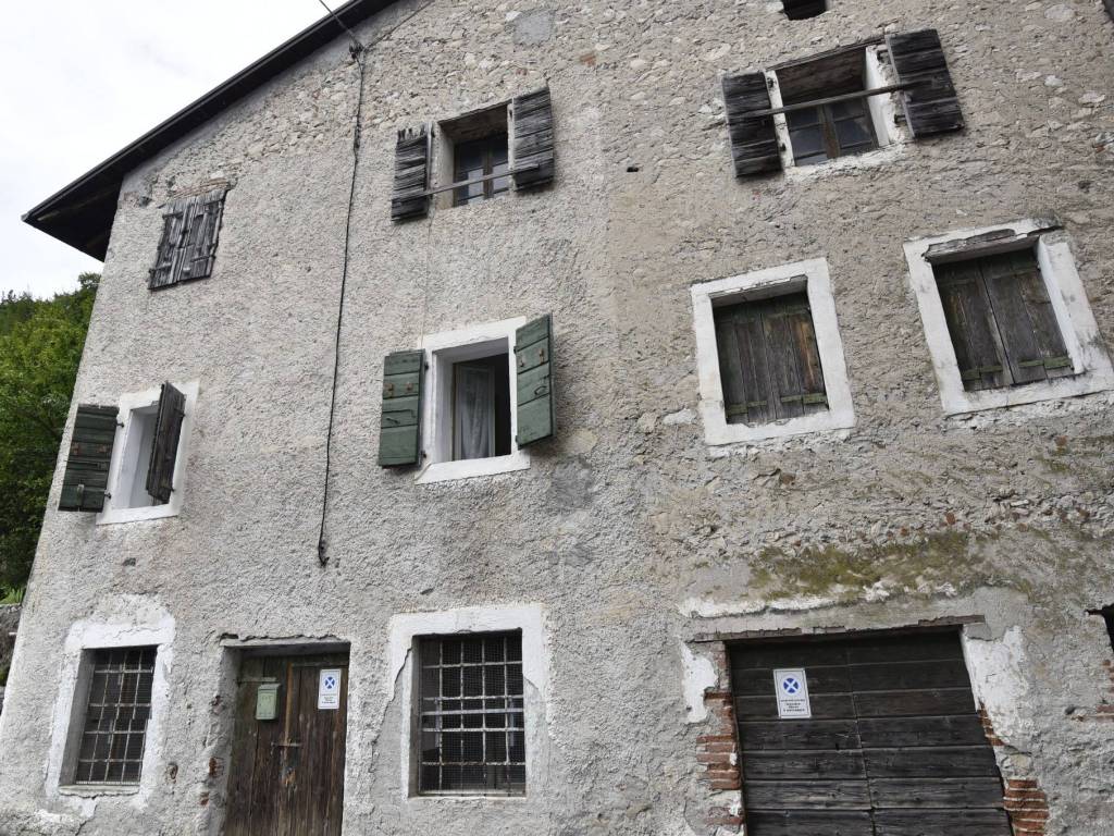 Rustico / casale a Valbrenta in Via Roma - Foto 2
