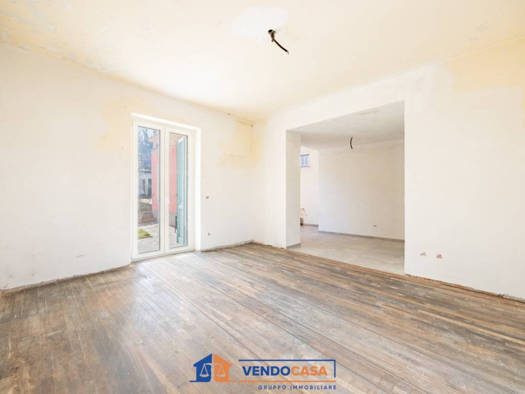 Appartamento a Dogliani in Via Generale Martinengo, 58 - Foto 5