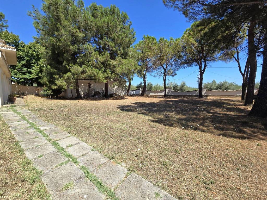 Villa a Spoltore in Via Danubio, 11 - Foto 3