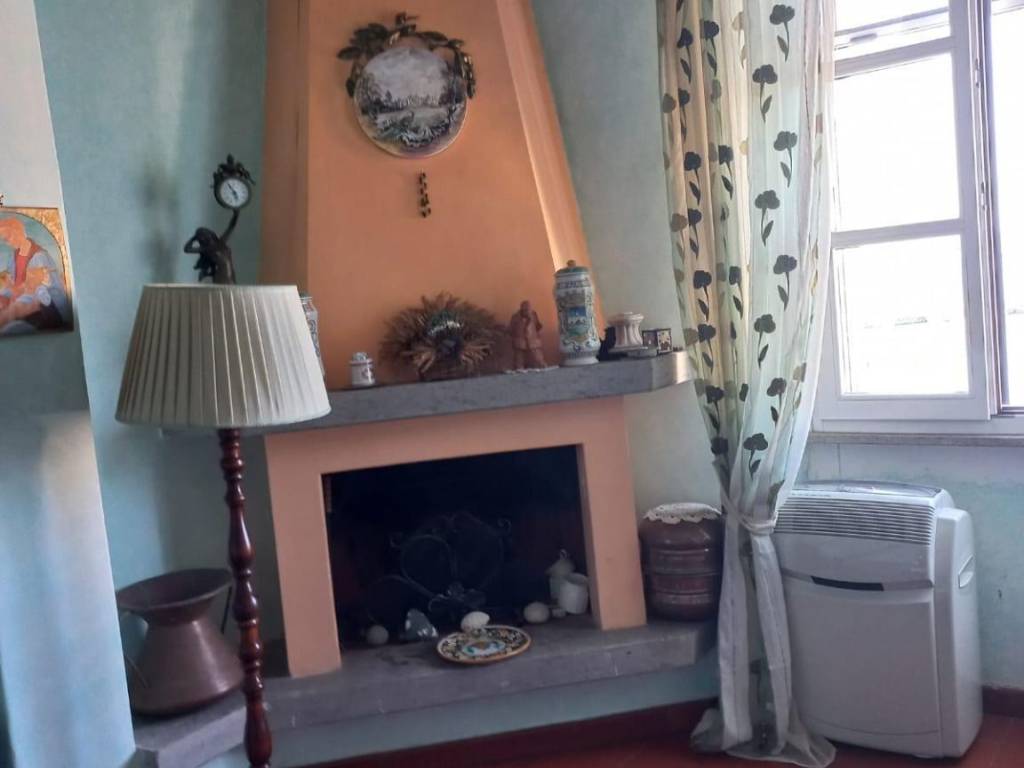 Appartamento a Capodimonte in Via Guglielmo Marconi, 96 - Foto 3