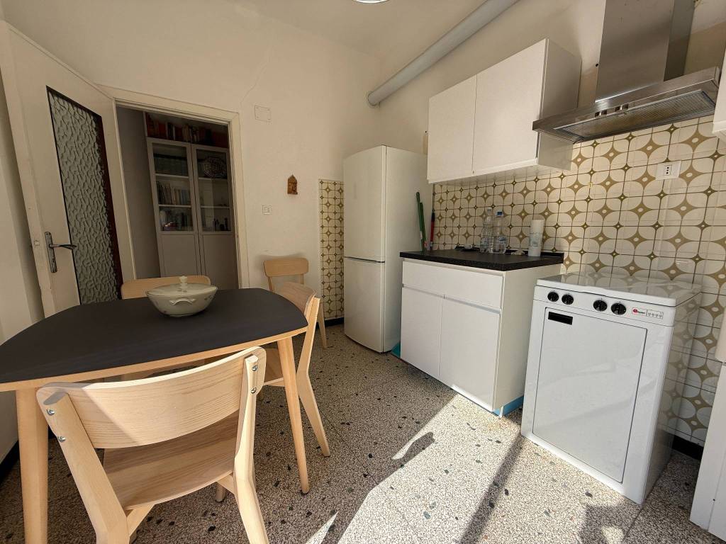 Appartamento a Finale ligure in Via Barabina - Foto 3