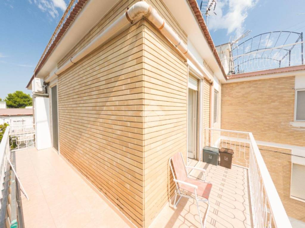 Appartamento a Manfredonia in Viale Cardinale B. della Cueva, 32 - Foto 5