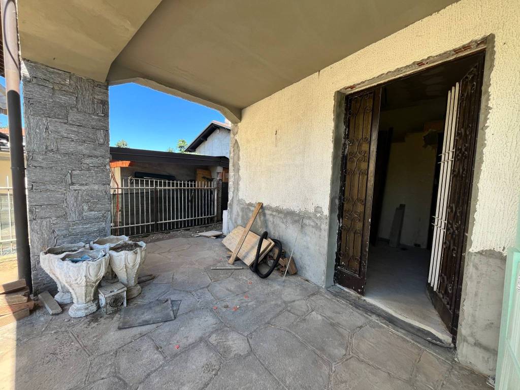 Appartamento a Samarate in Via San Bernardo, 67 - Foto 4