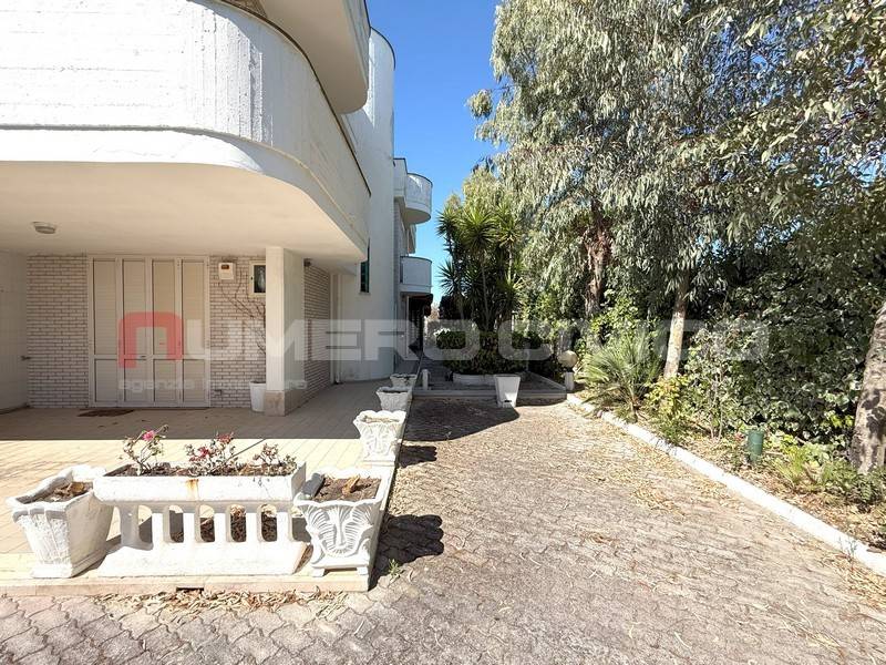 Villa a Manfredonia in Viale Azzurro - Foto 4